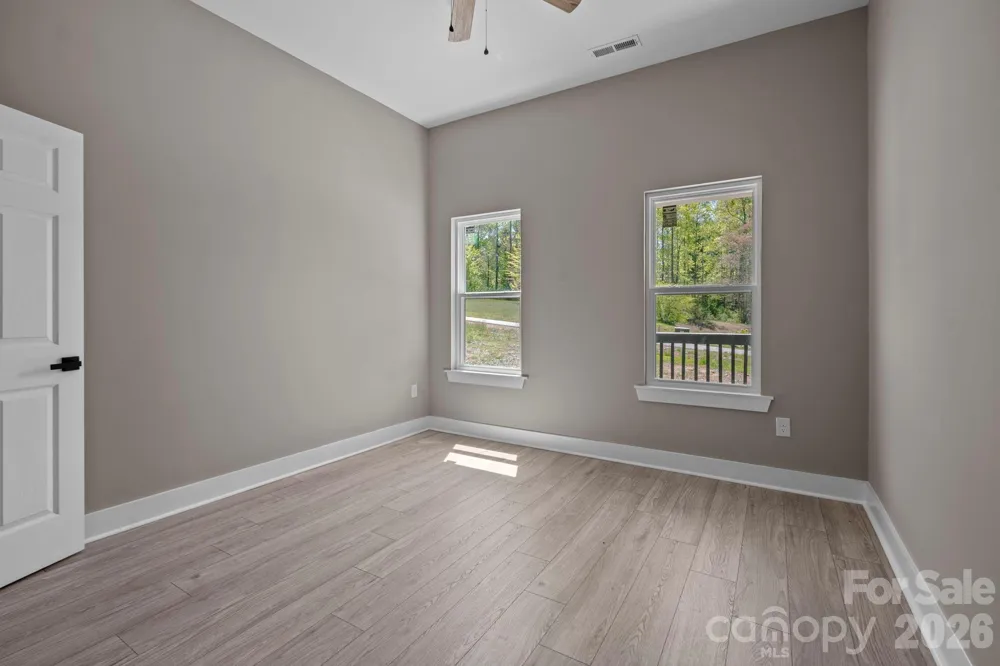 79 Crystal Mountain Drive Hendersonville, NC 28739