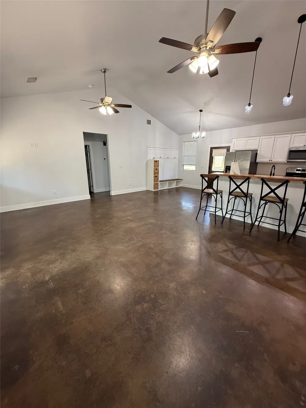 132 Waianae Court Bastrop, TX 78602