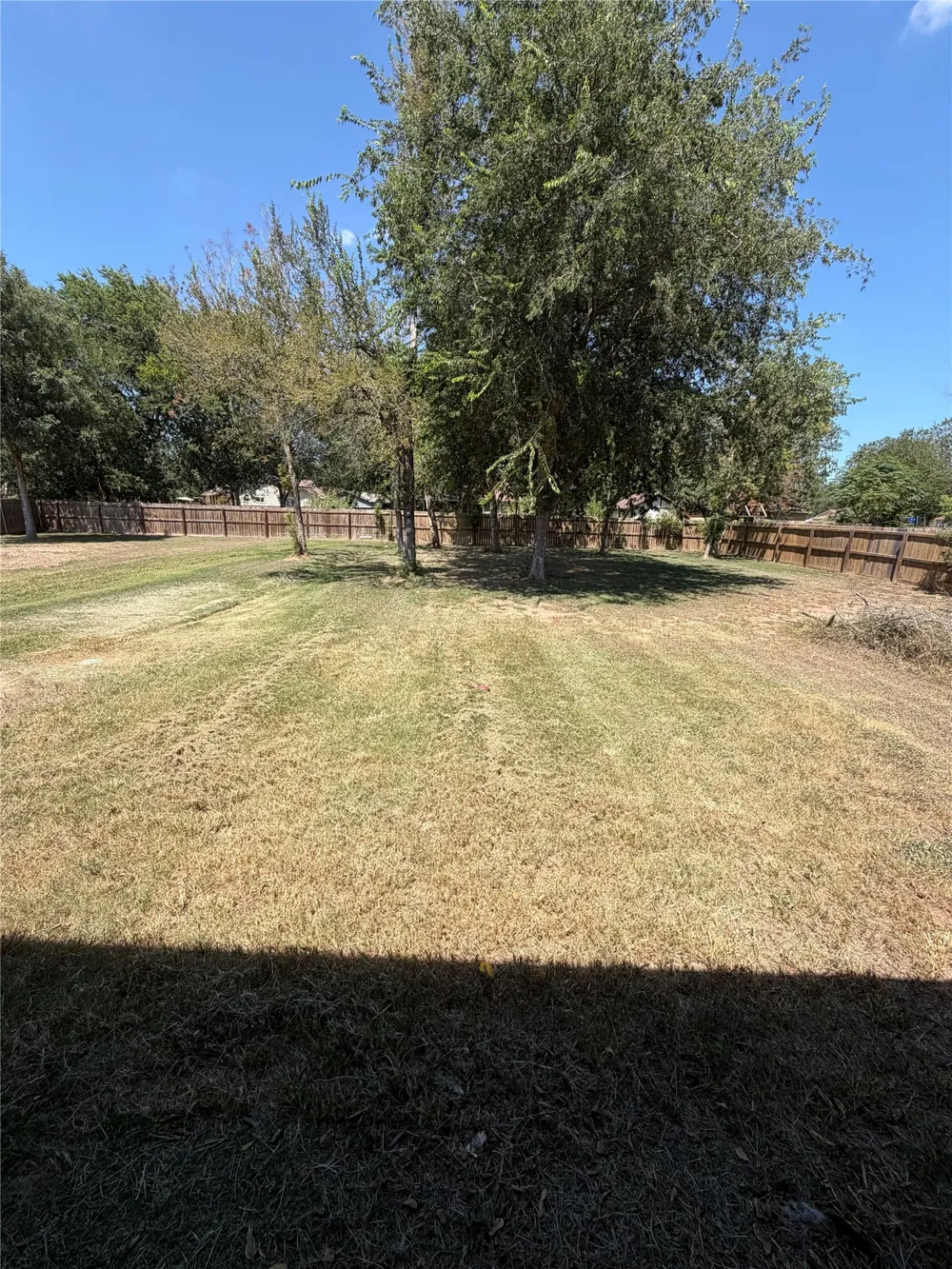 132 Waianae Court Bastrop, TX 78602