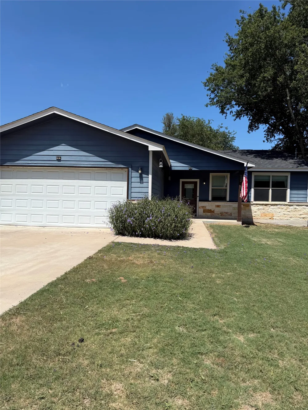 132 Waianae Court Bastrop, TX 78602