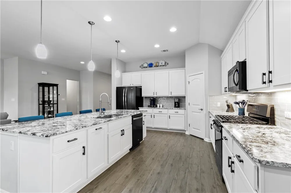 20217 Great Egret Lane Pflugerville, TX 78660