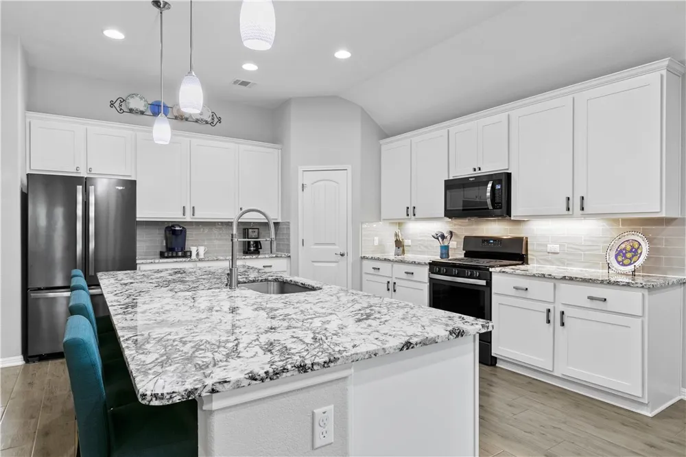 20217 Great Egret Lane Pflugerville, TX 78660