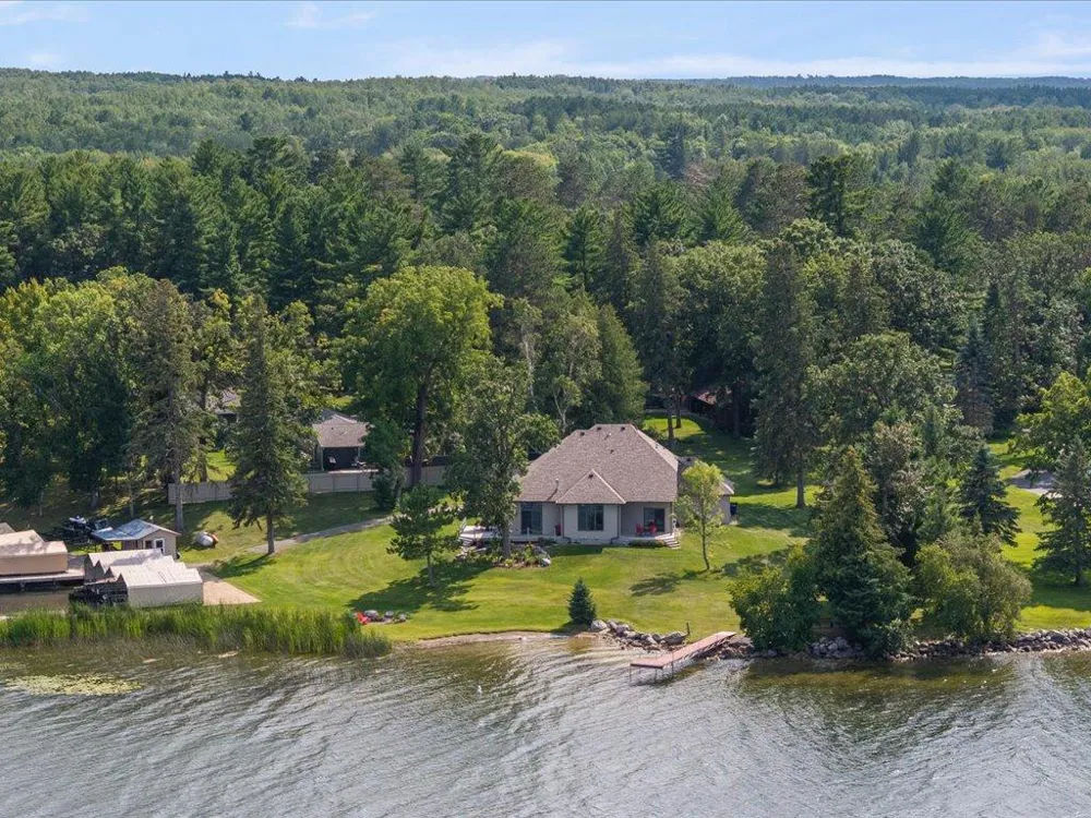 8964 Kabekona Springs Drive NW Walker, MN 56484