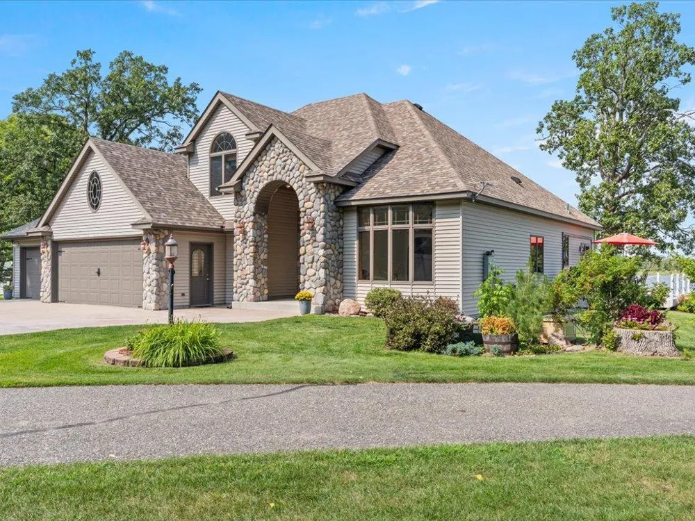 8964 Kabekona Springs Drive NW Walker, MN 56484