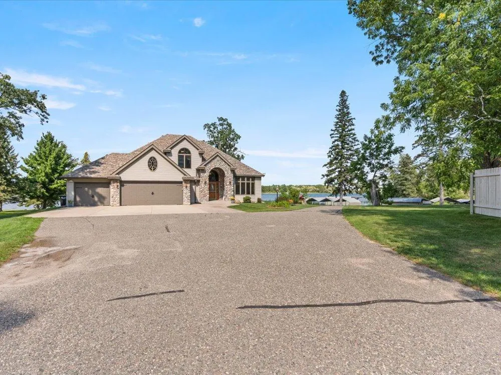 8964 Kabekona Springs Drive NW Walker, MN 56484