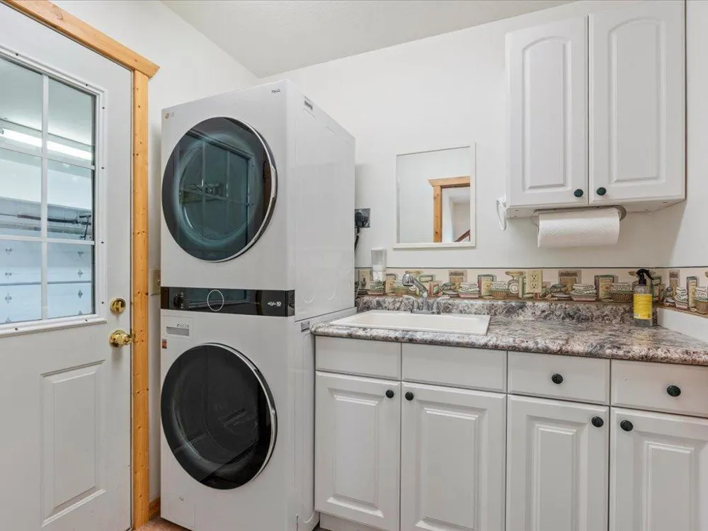 8964 Kabekona Springs Drive NW Walker, MN 56484