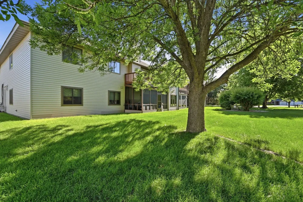 2070 Stockinger Drive Saint Cloud, MN 56303