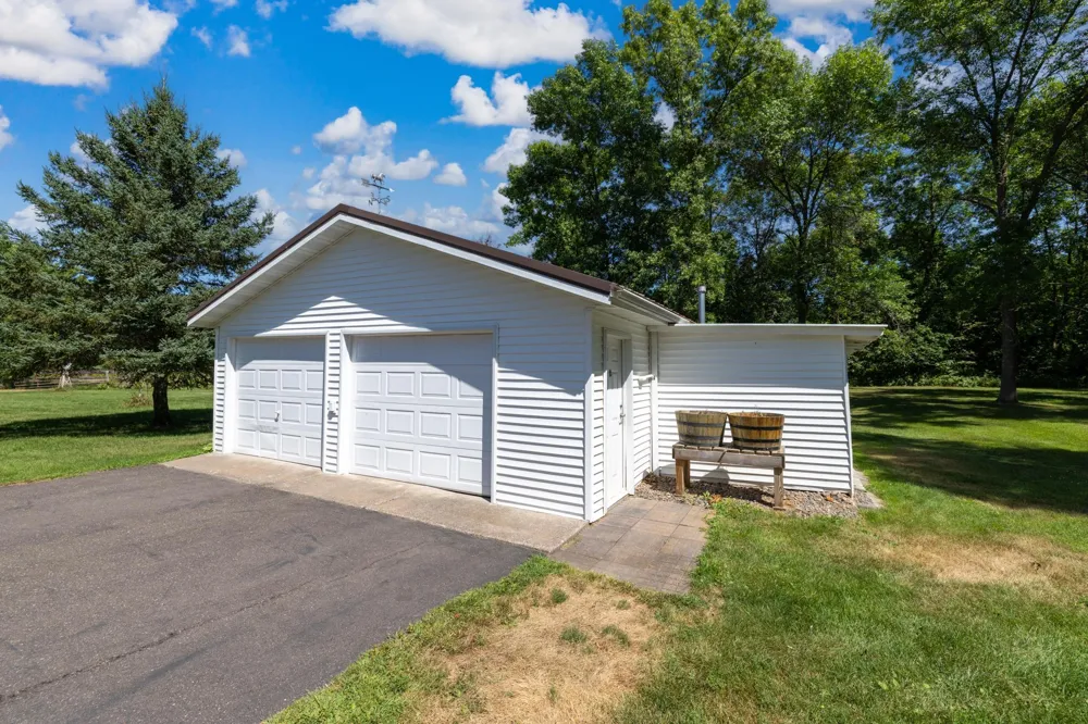 910 Lake Shore Boulevard Wahkon, MN 56386