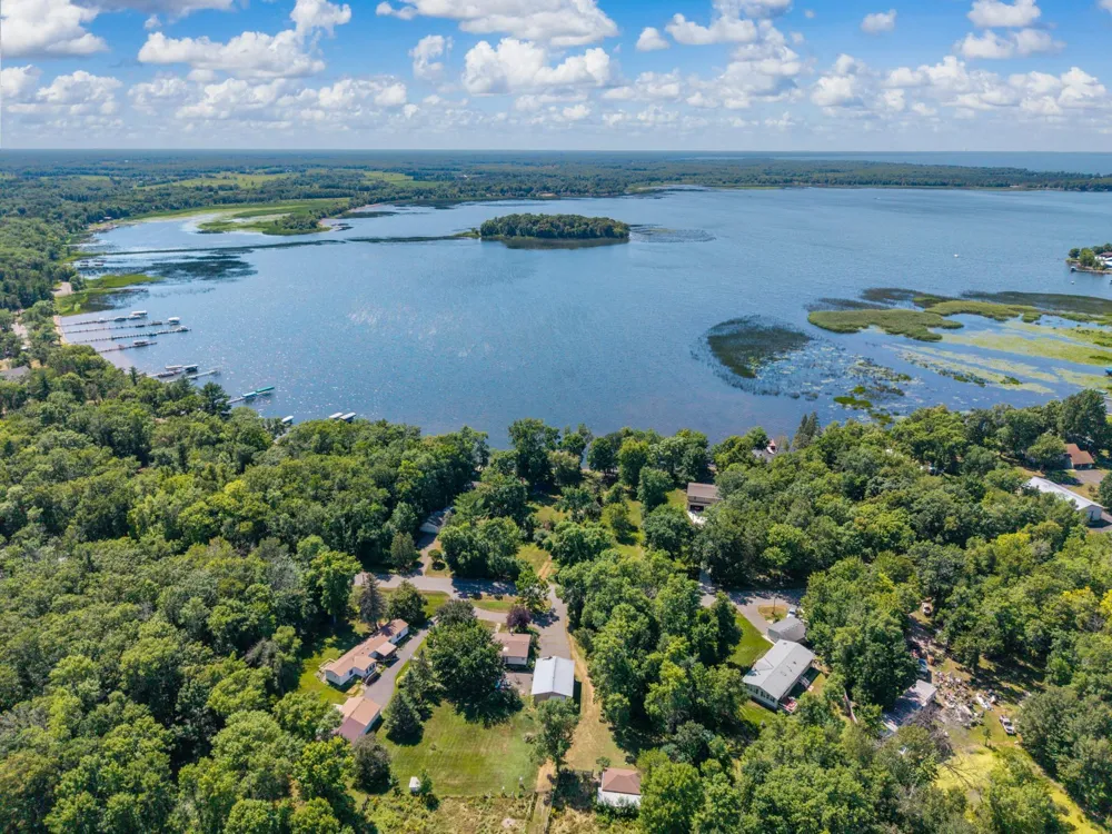 910 Lake Shore Boulevard Wahkon, MN 56386