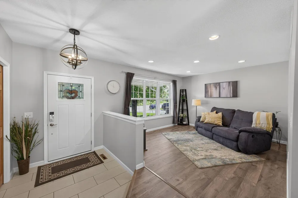 12754 Independence Avenue Savage, MN 55378