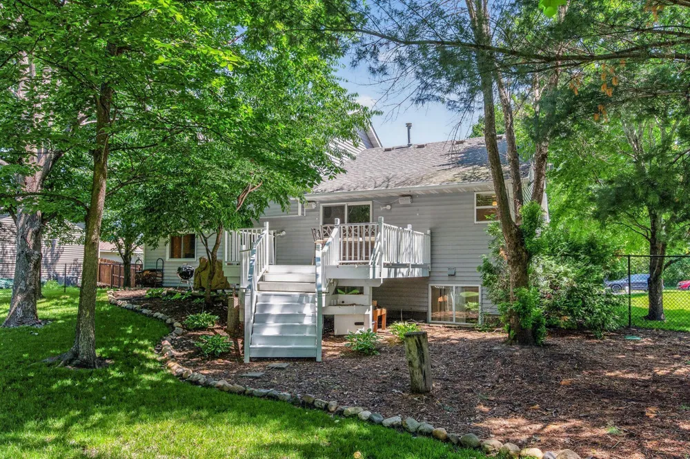 12754 Independence Avenue Savage, MN 55378