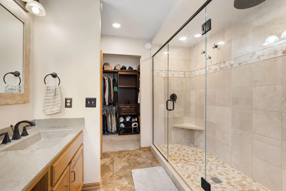 659 Crestview Lane Owatonna, MN 55060