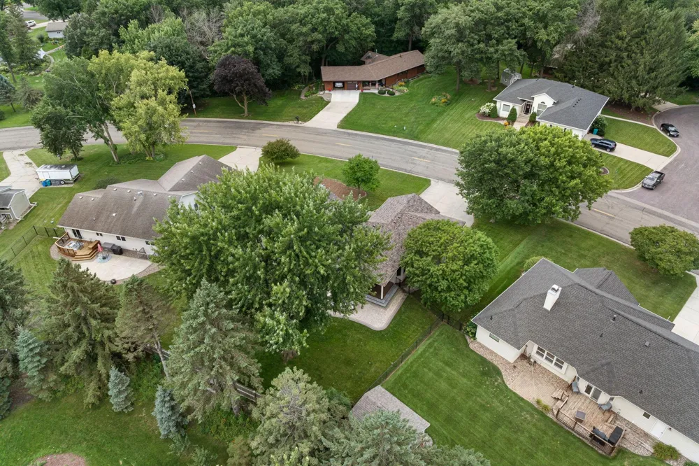 659 Crestview Lane Owatonna, MN 55060