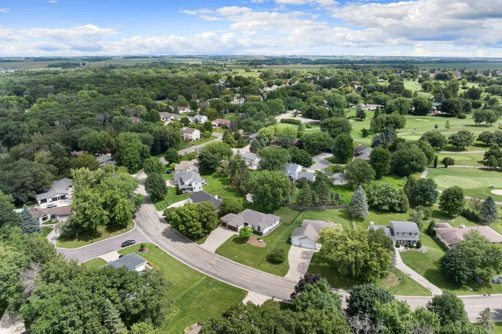 659 Crestview Lane Owatonna, MN 55060