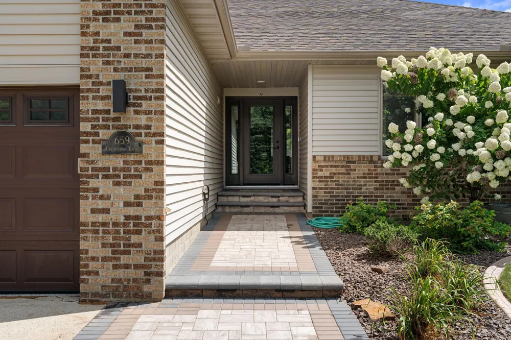 659 Crestview Lane Owatonna, MN 55060