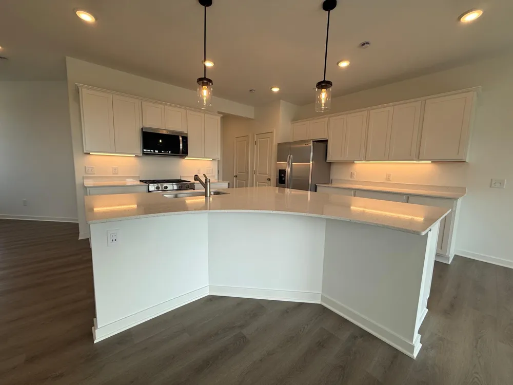 14943 Avondale View Rosemount, MN 55068