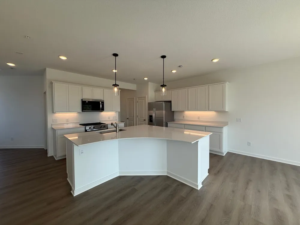 14943 Avondale View Rosemount, MN 55068