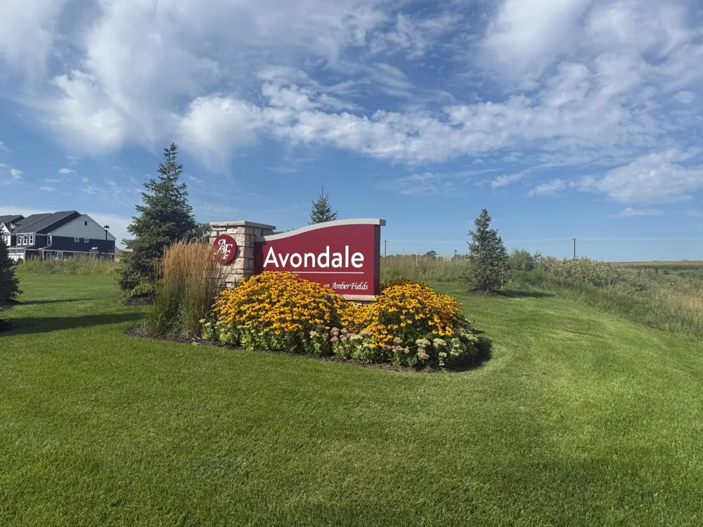 14943 Avondale View Rosemount, MN 55068
