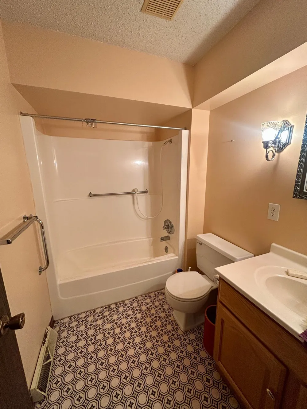 913 High Avenue Gaylord, MN 55334