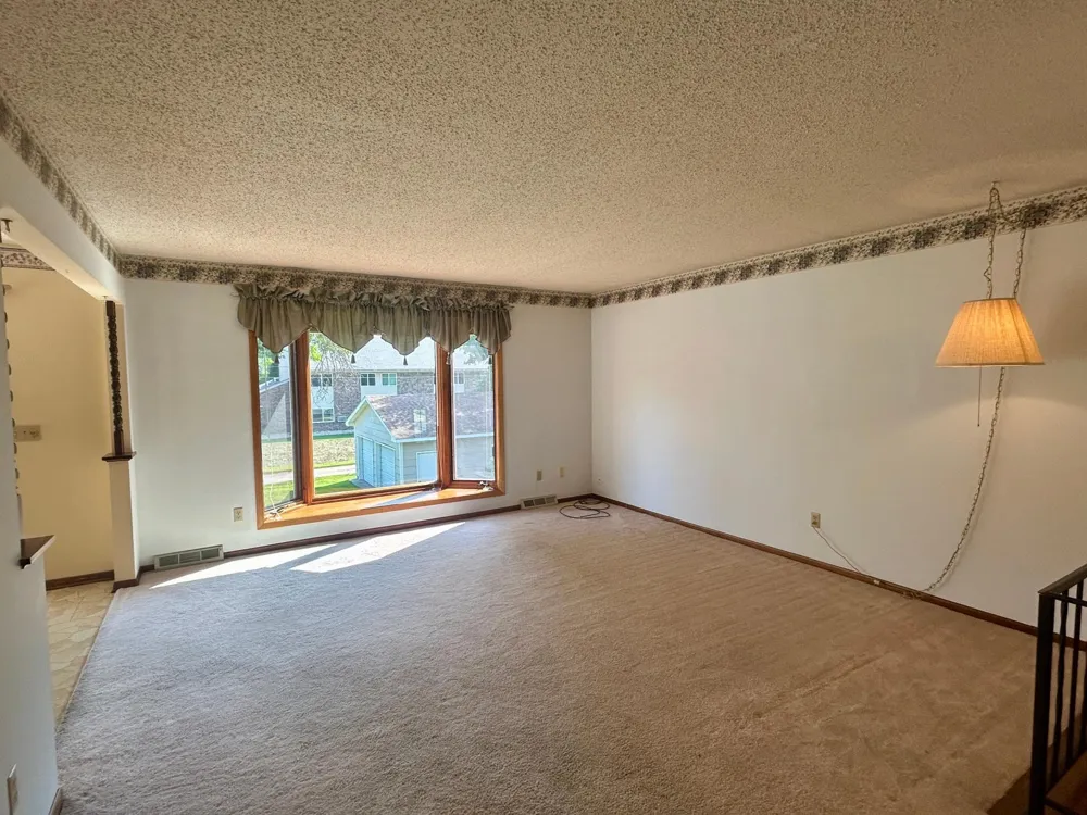 913 High Avenue Gaylord, MN 55334