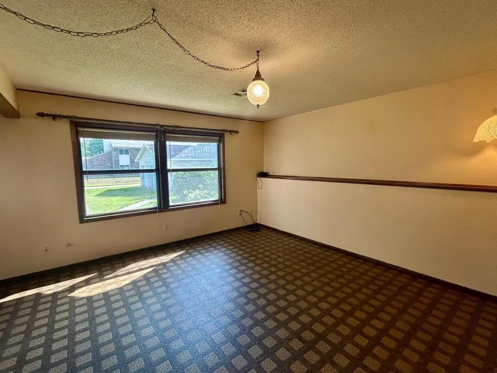 913 High Avenue Gaylord, MN 55334
