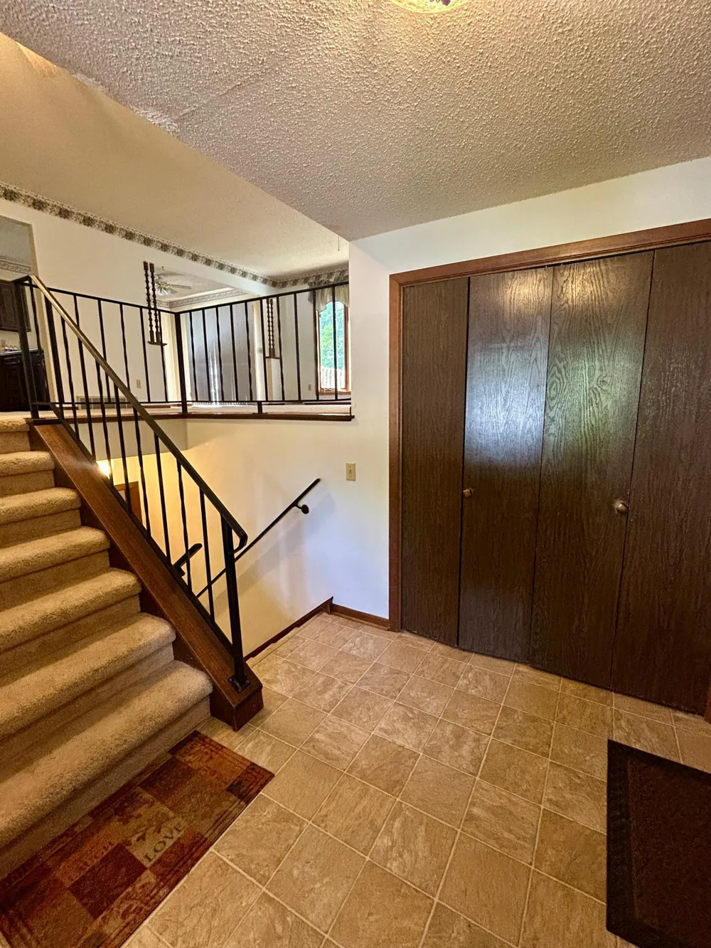 913 High Avenue Gaylord, MN 55334