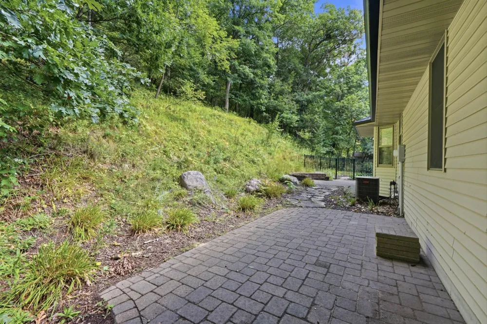 2978 W Princeton Avenue Eau Claire, WI 54703