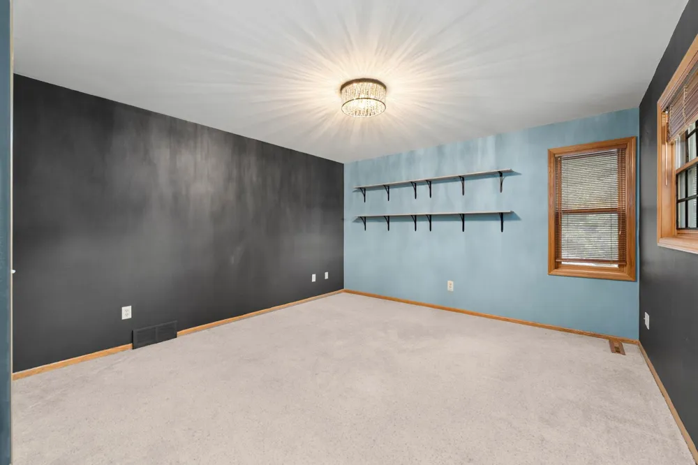 2978 W Princeton Avenue Eau Claire, WI 54703
