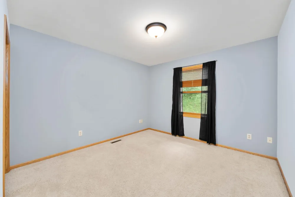 2978 W Princeton Avenue Eau Claire, WI 54703