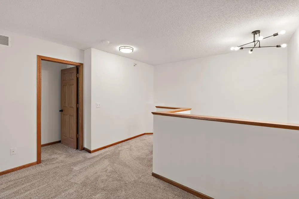 3542 Abercrombie Lane Stillwater, MN 55082