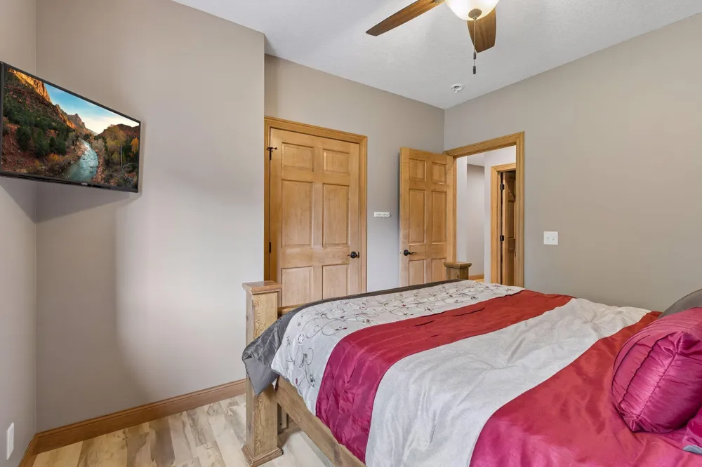 3102 137th Avenue NE Ham Lake, MN 55304