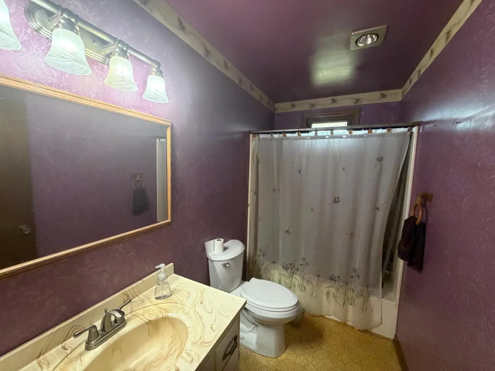 27661 Town Avenue Worthington, MN 56187