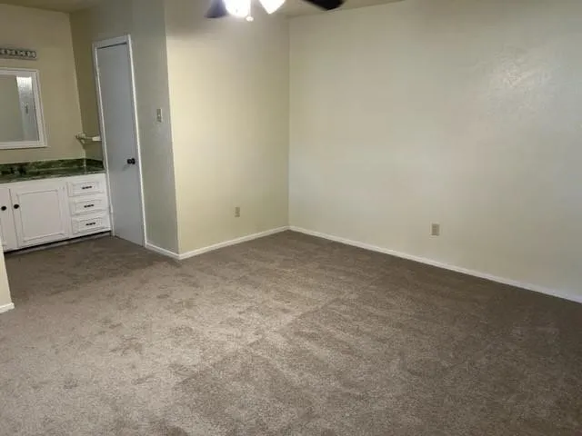 1226 Crescent Street Denton, TX 76201