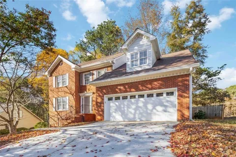 3477 Chinaberry Lane
