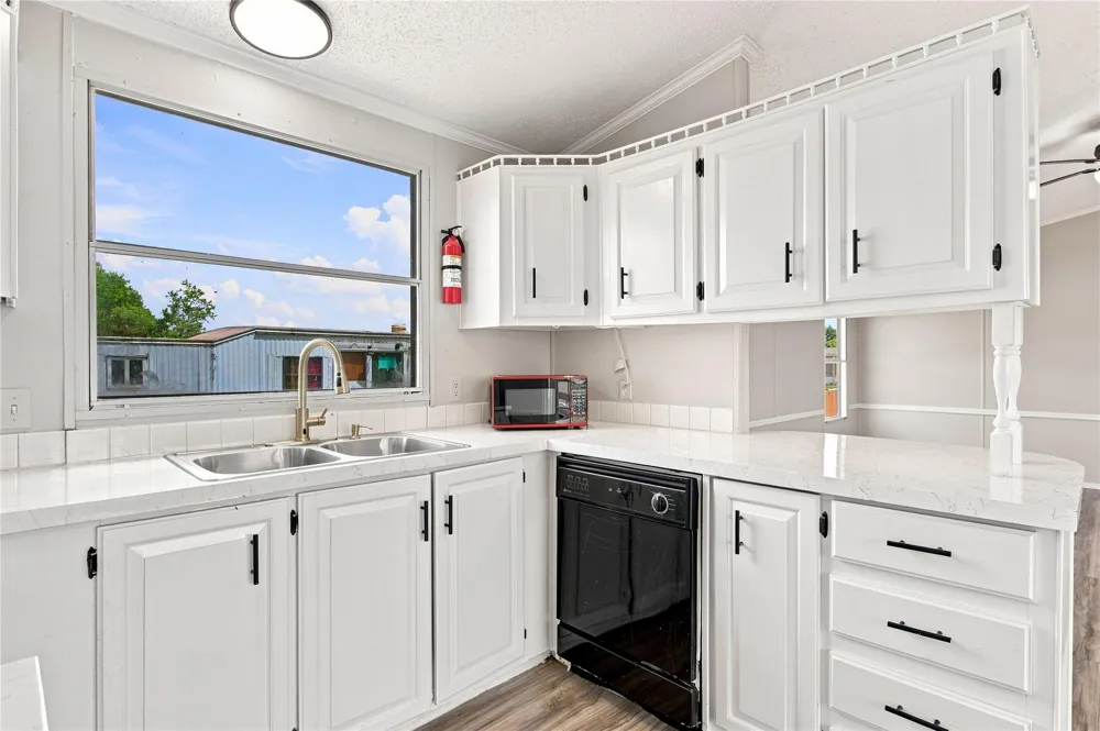1133 Road 5823 Cleveland, TX 77327