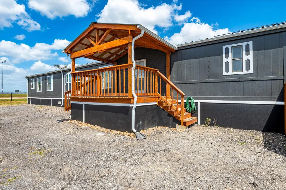 1133 Road 5823 Cleveland, TX 77327