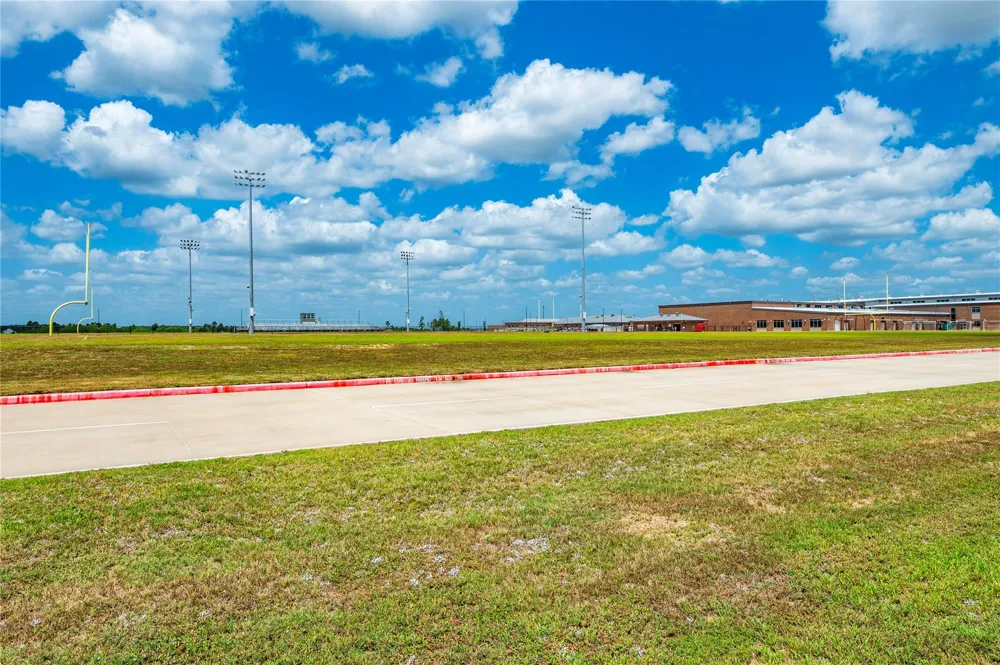 1133 Road 5823 Cleveland, TX 77327