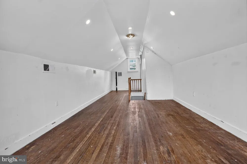 2600 ROSELAWN AVENUE Baltimore, MD 21214