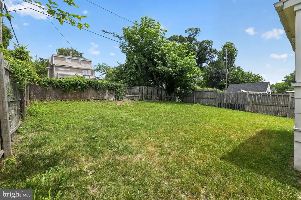 2600 ROSELAWN AVENUE Baltimore, MD 21214