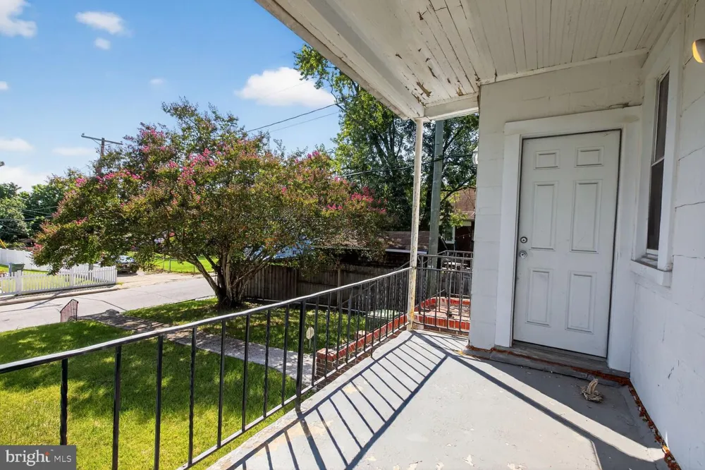 2600 ROSELAWN AVENUE Baltimore, MD 21214