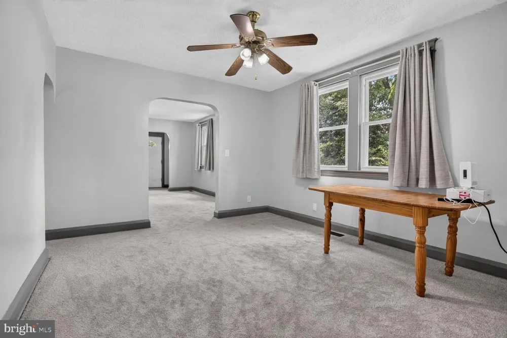 2600 ROSELAWN AVENUE Baltimore, MD 21214