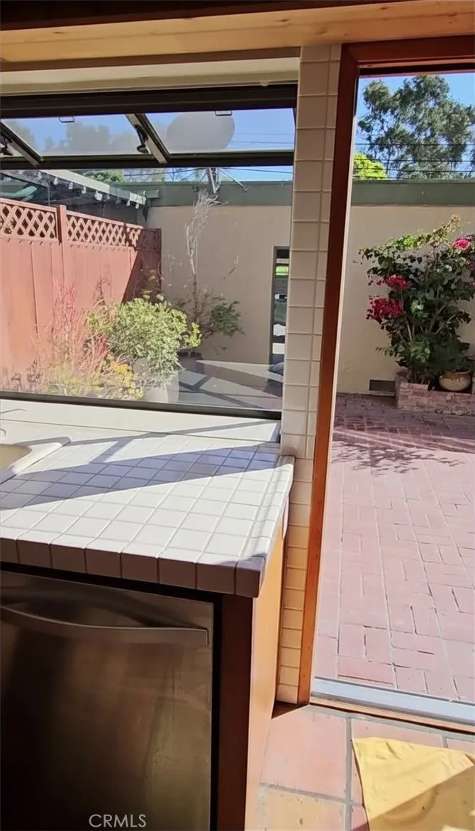 10793 Onyx Court Fountain Valley, CA 92708