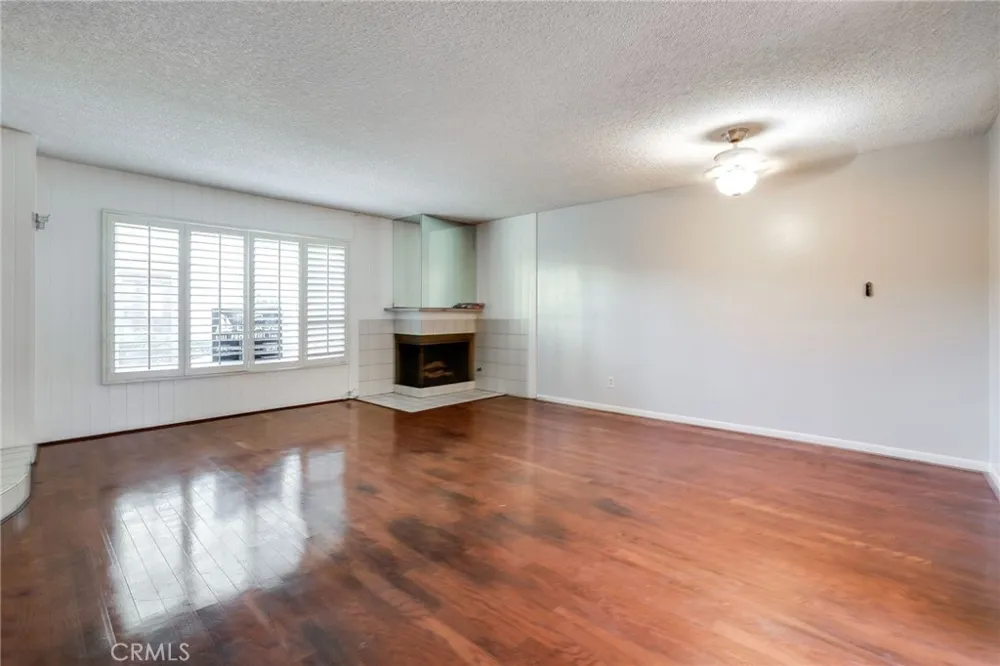 10793 Onyx Court Fountain Valley, CA 92708