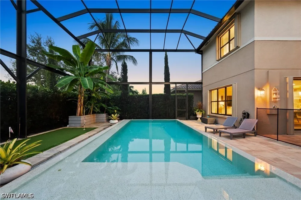CINNAMON BAY CIRCLE Naples, FL 34119
