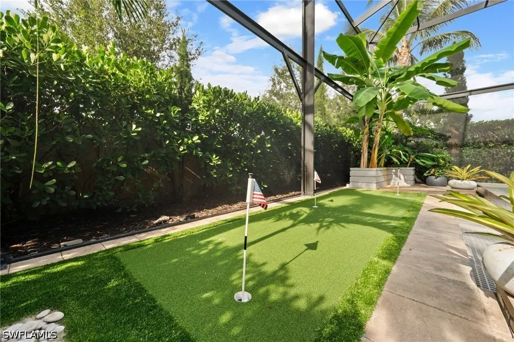 CINNAMON BAY CIRCLE Naples, FL 34119