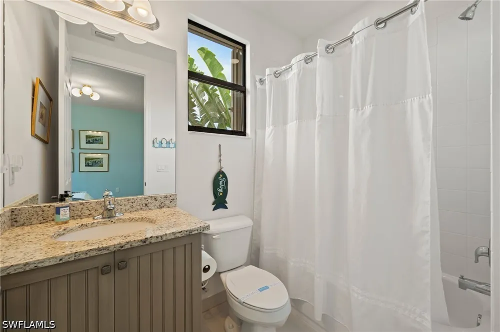 CINNAMON BAY CIRCLE Naples, FL 34119