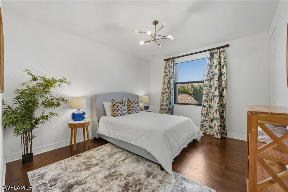 CINNAMON BAY CIRCLE Naples, FL 34119