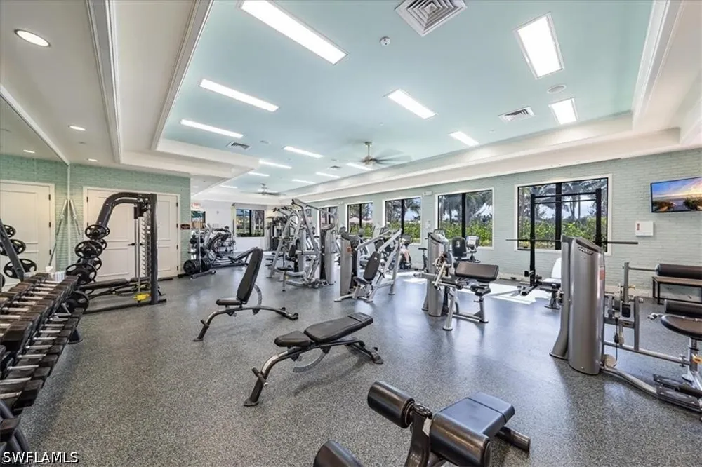 CINNAMON BAY CIRCLE Naples, FL 34119