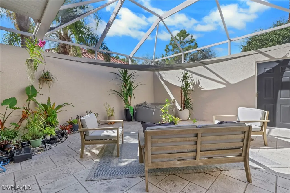 Court Way #19D Naples, FL 34109
