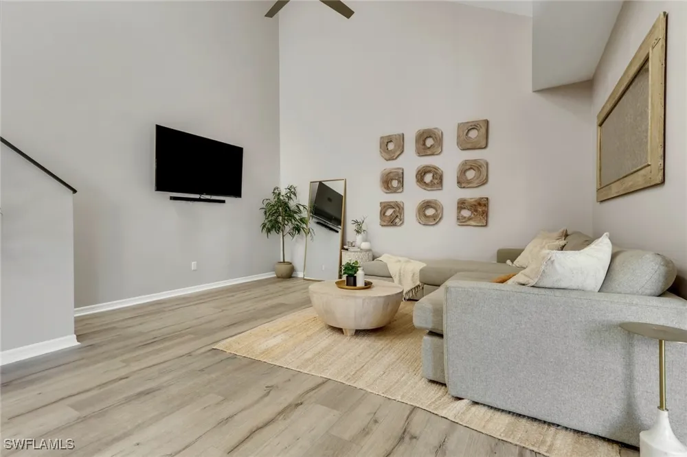 Court Way #19D Naples, FL 34109